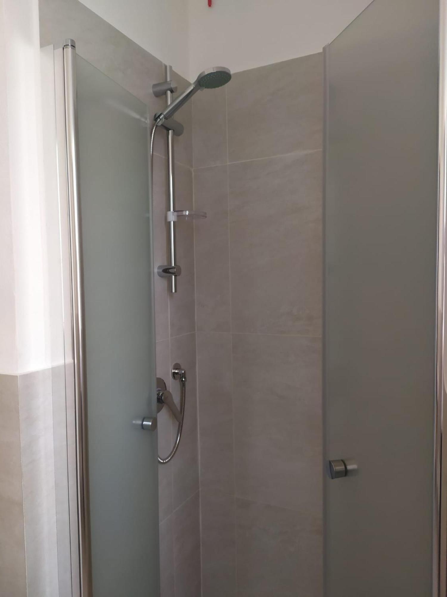 Lormar House Apartment Oristano Bagian luar foto